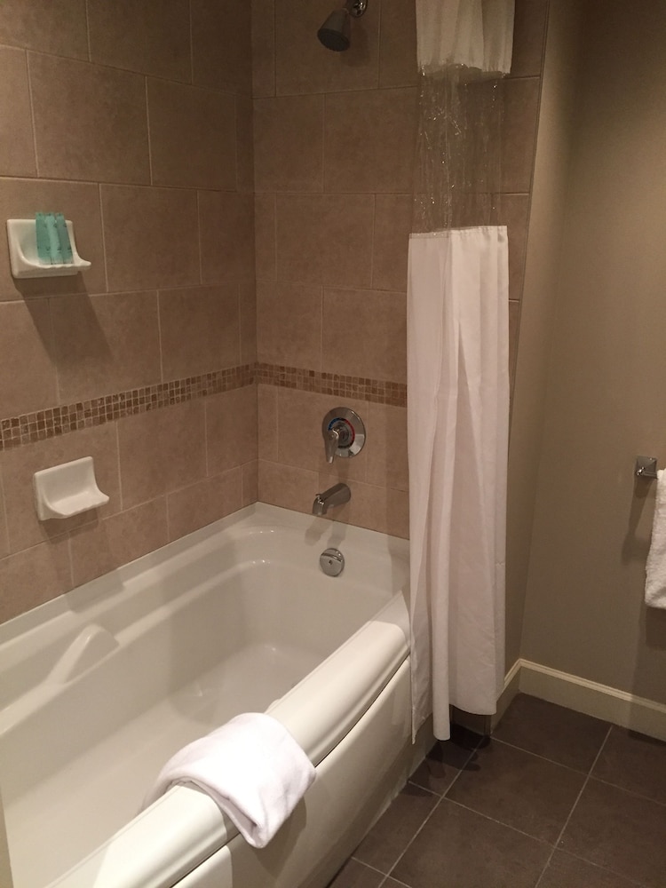 Executive Suites Hotel Resort Squamish 17/68