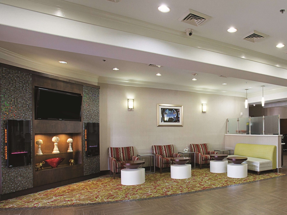La Quinta Inn & Suites by Wyndham Houston Channelview 5/66