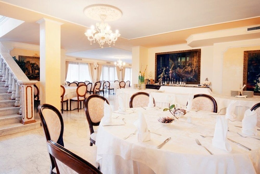 Grand Hotel President Olbia 49/68