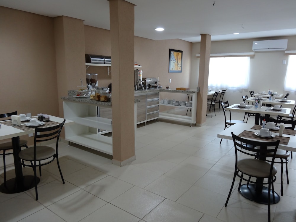 Cerrado Hotel 30/37