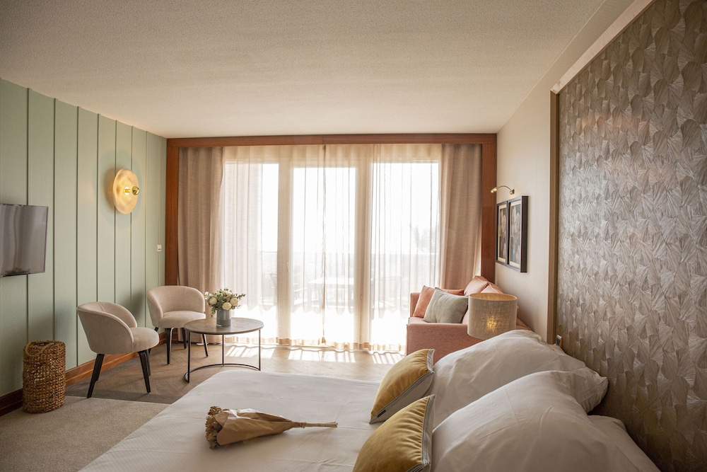 Les Flamants Roses Thalasso Spa 56/83