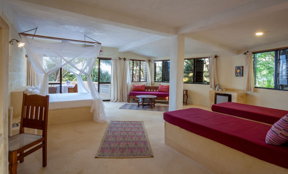 Blue Marlin Beach Hotel 21/50