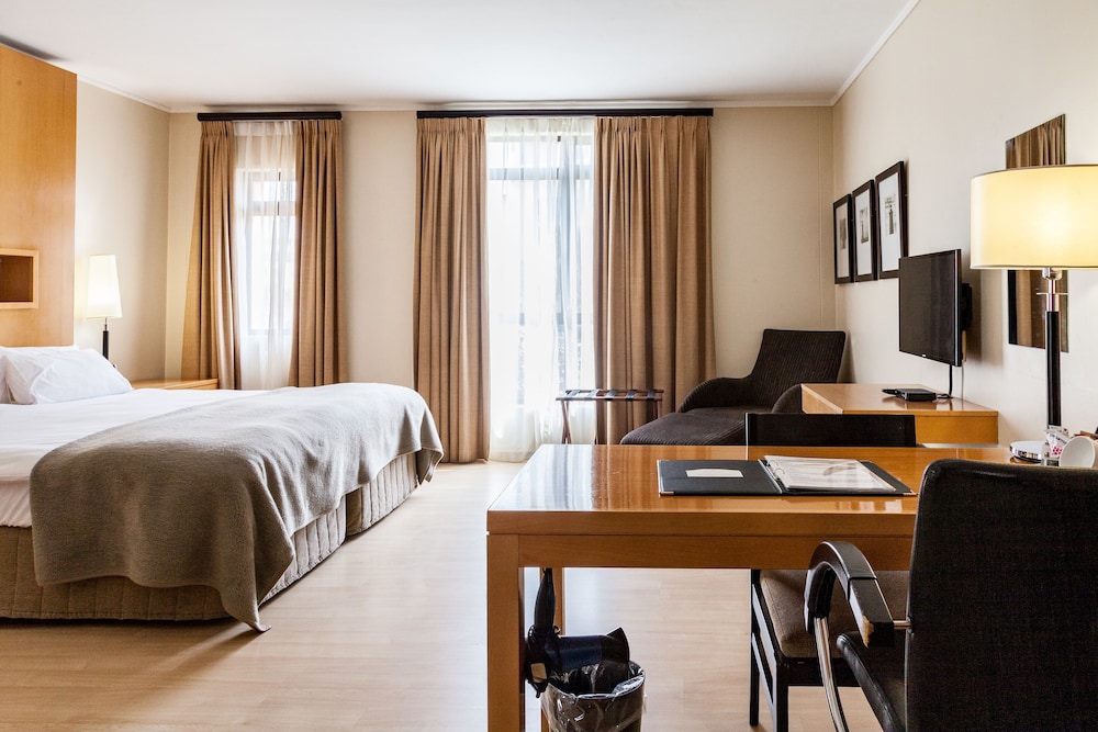 Cape Town City Accommodation the Island Club 23/69