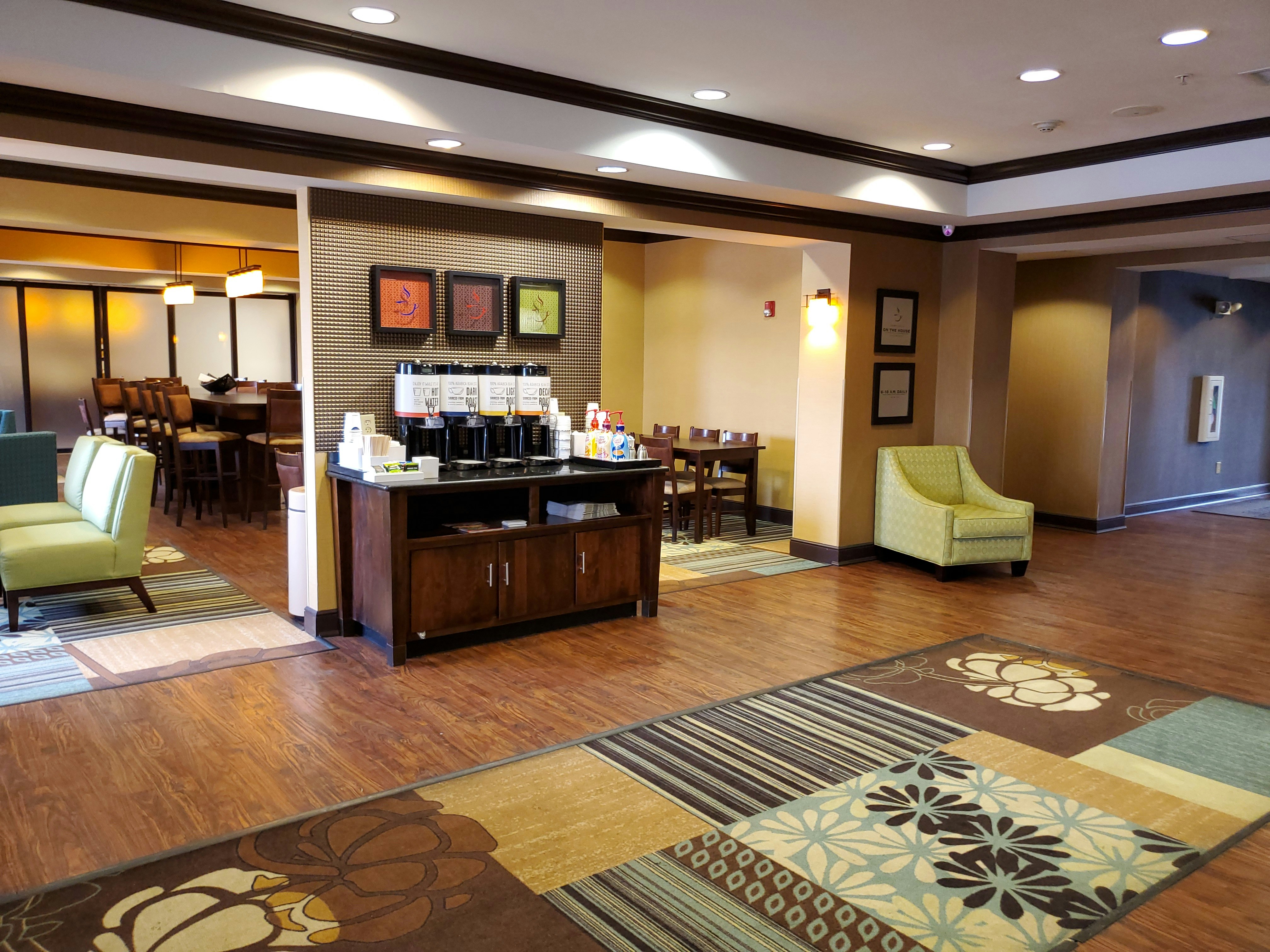 Hampton Inn Stow. 10/50