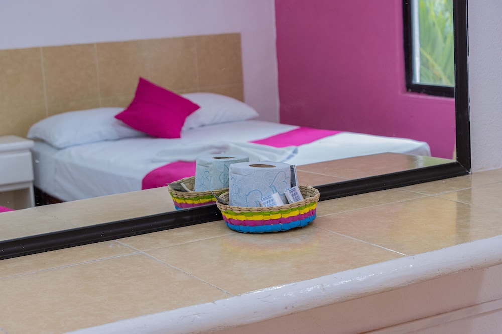 OYO Hotel Marias Aeropuerto Internacional de Chetumal 32/61