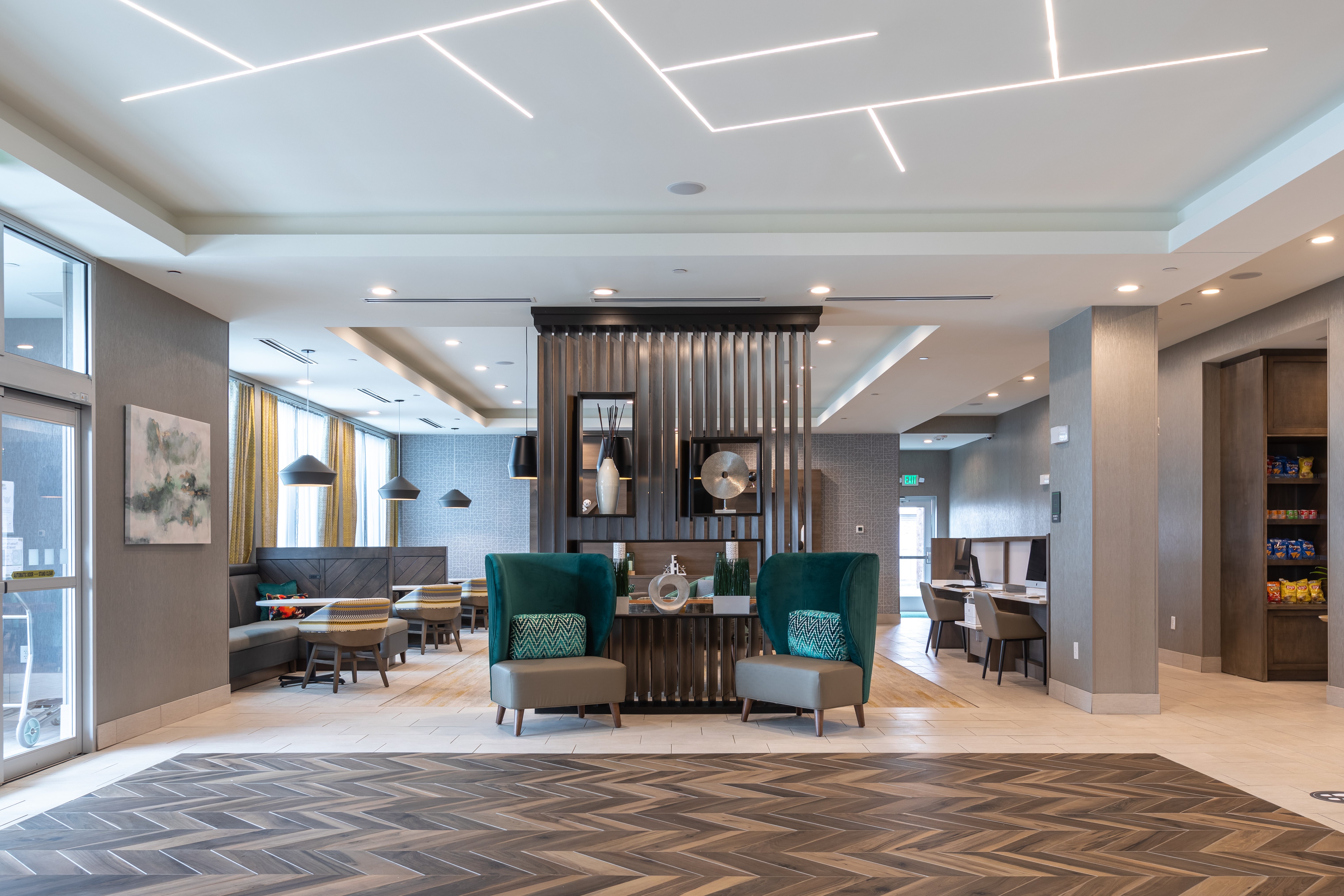 Holiday Inn Woodruff Road 13/53