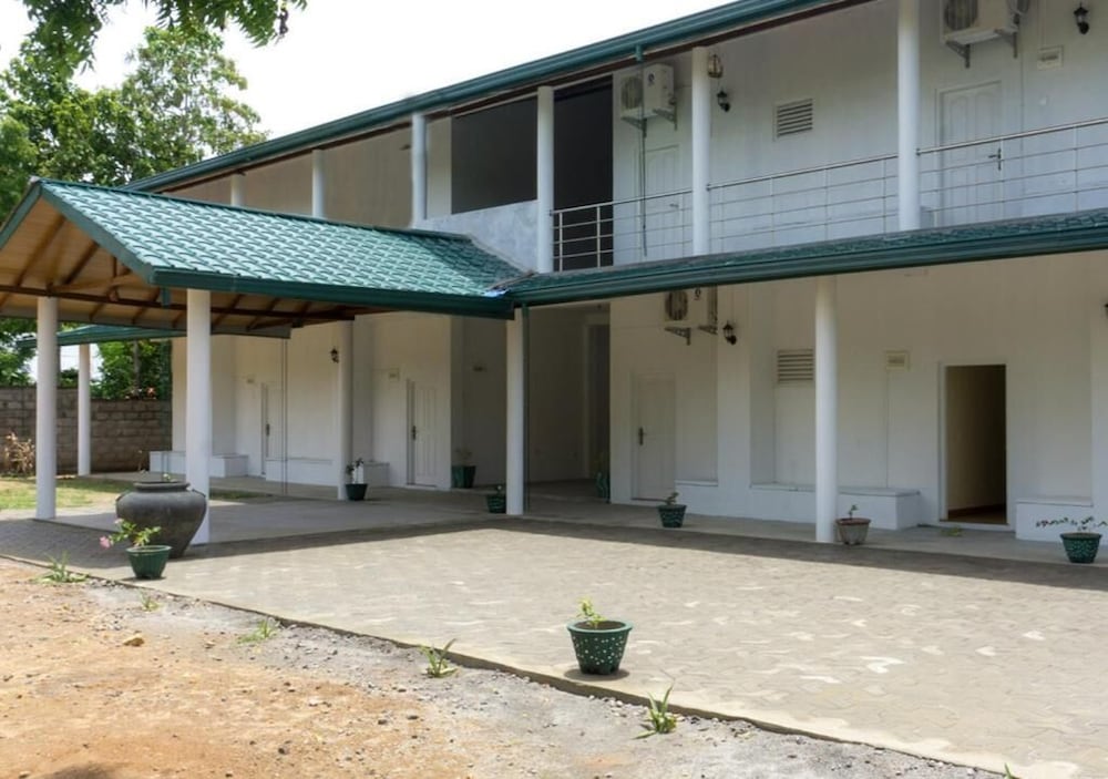 Flamingo Nature Resort 1/19