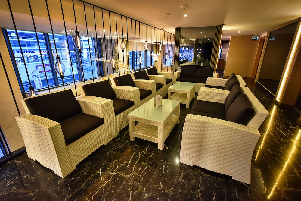 Kuhla Hotel 25/42