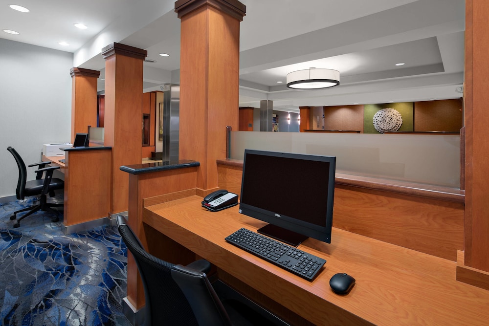 Fairfield Inn Suites Hobbs 34/44
