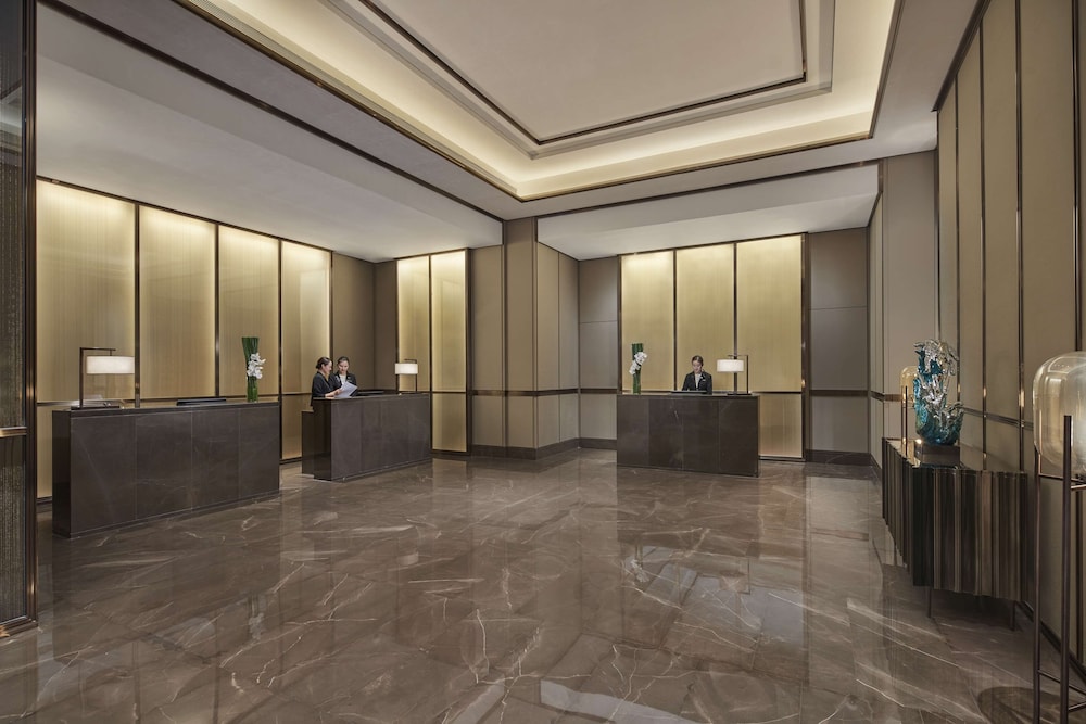 Hyatt Regency Lanzhou 2/24