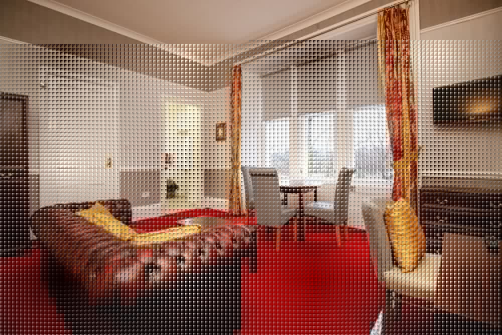 Embassy Apartments 31/50