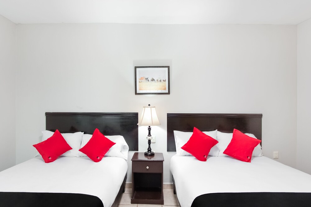 Boca Inn Hotel &amp; Suites 31/66