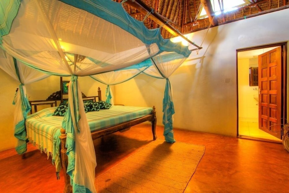 Swahili House 17/37