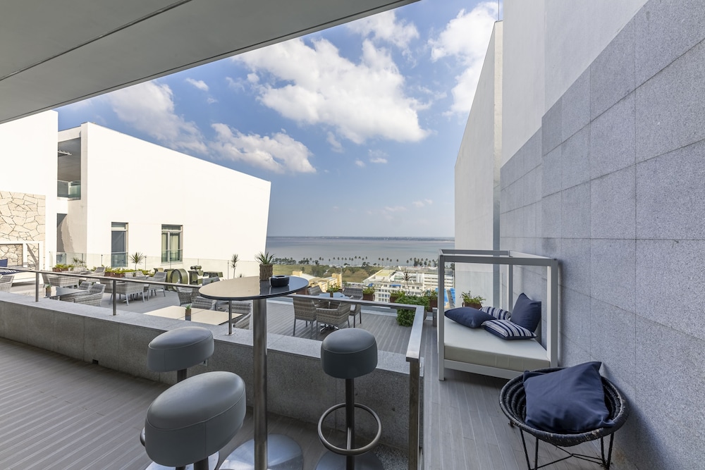 Melia Maputo Sky 58/66
