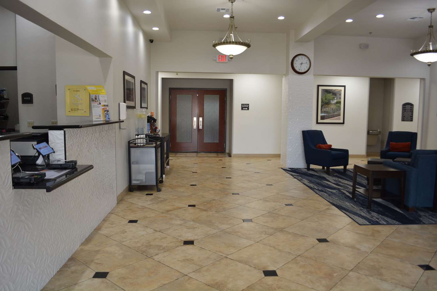 Comfort Suites Yukon SW Oklahoma City 6/17