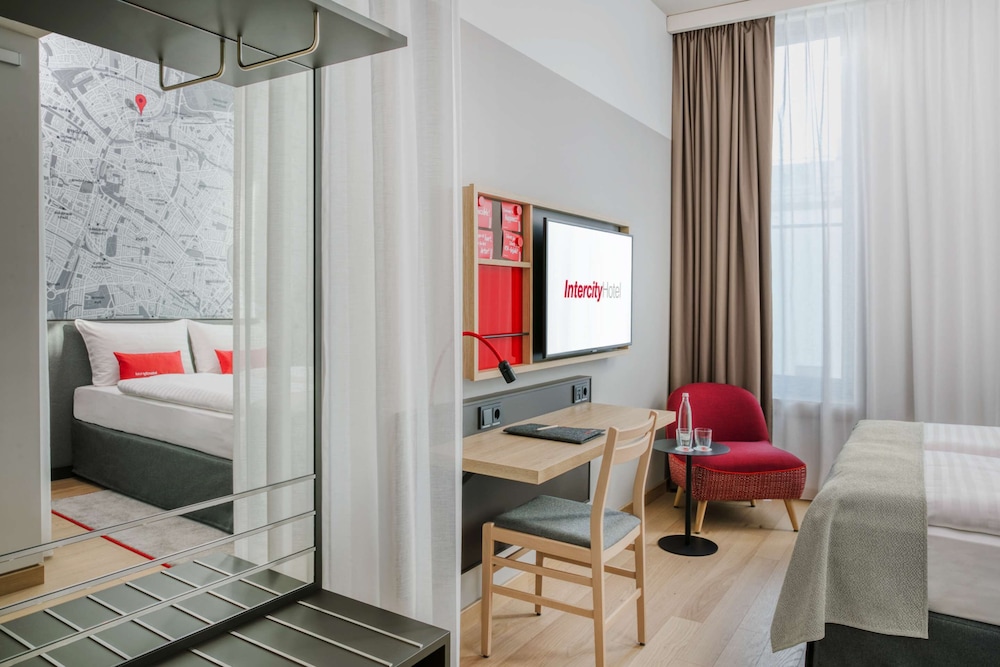 IntercityHotel Hamburg-Barmbek 25/52