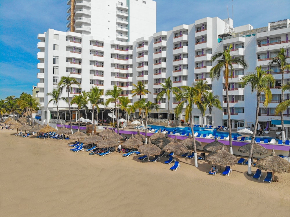 Oceano Palace Beach Hotel 45/50