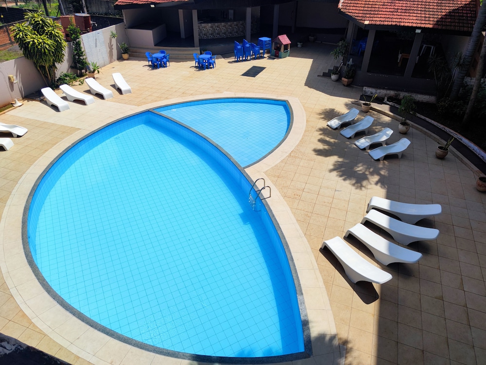 Hotel Manaca 48/55