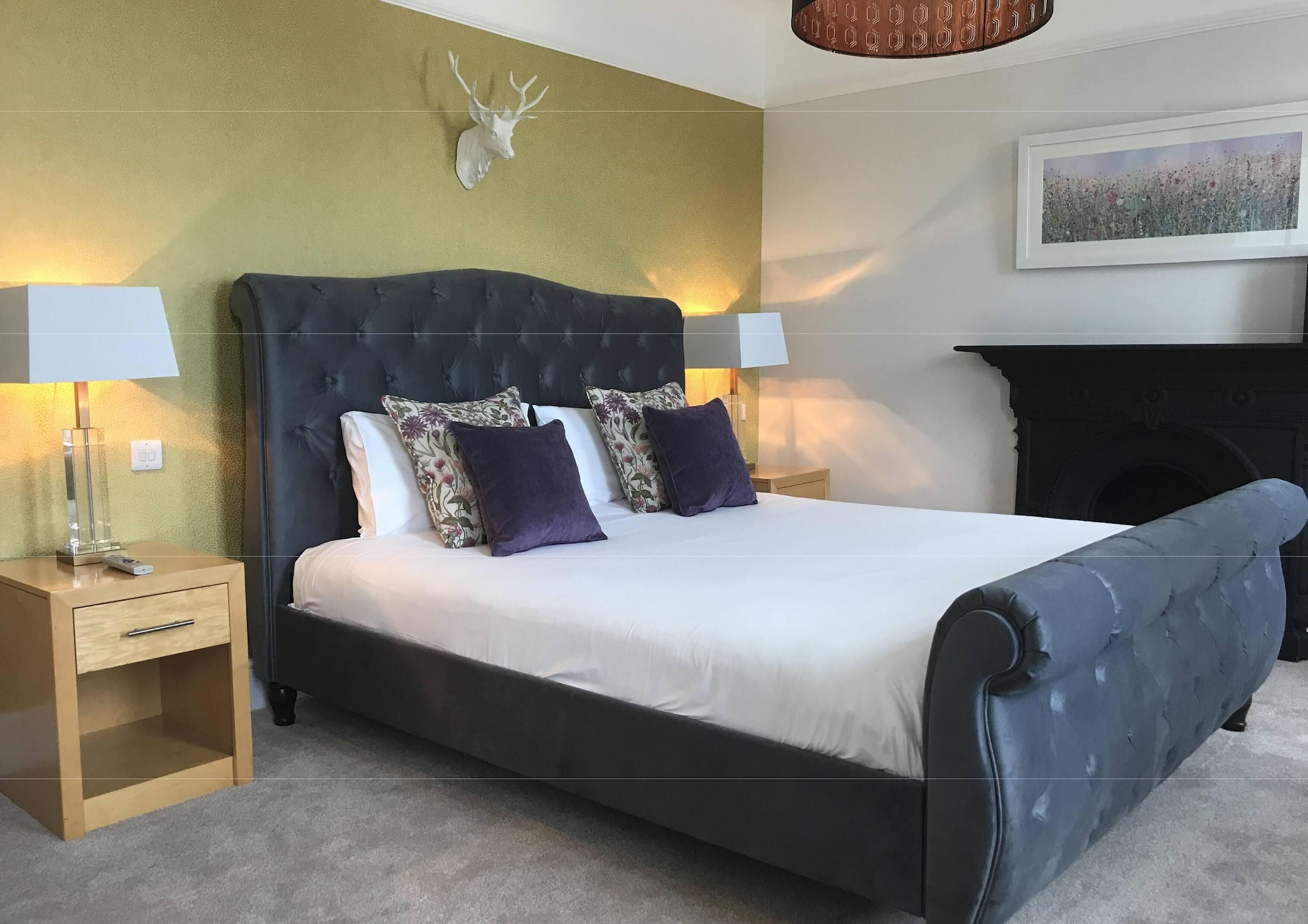 SUPERIOR, DOUBLE BED