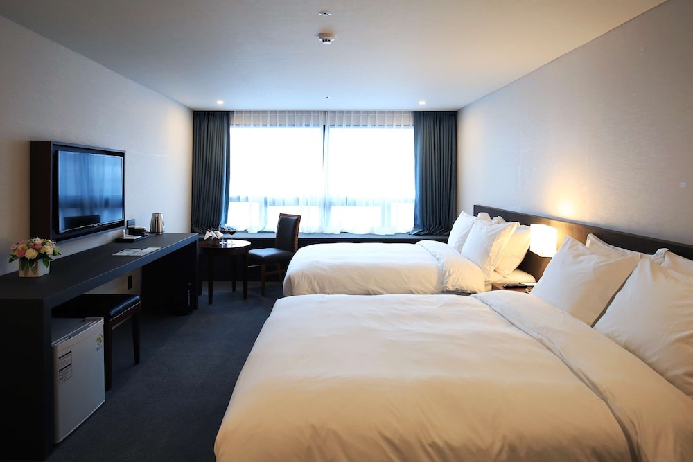 Best Western Jeju Hotel 12/48