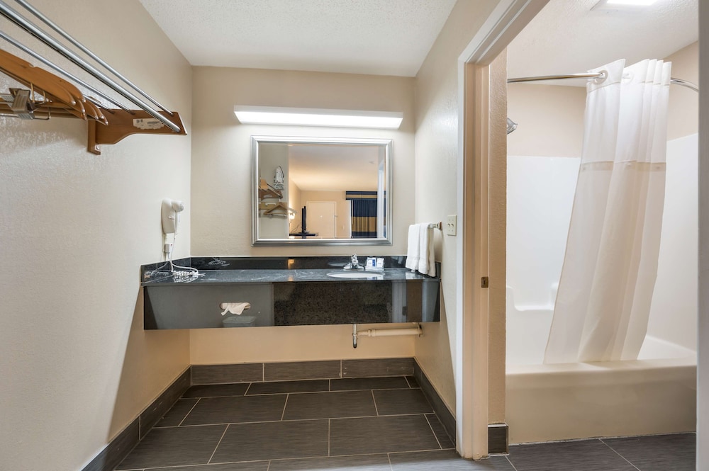 SureStay Hotel by Best Western Meridian 11/19