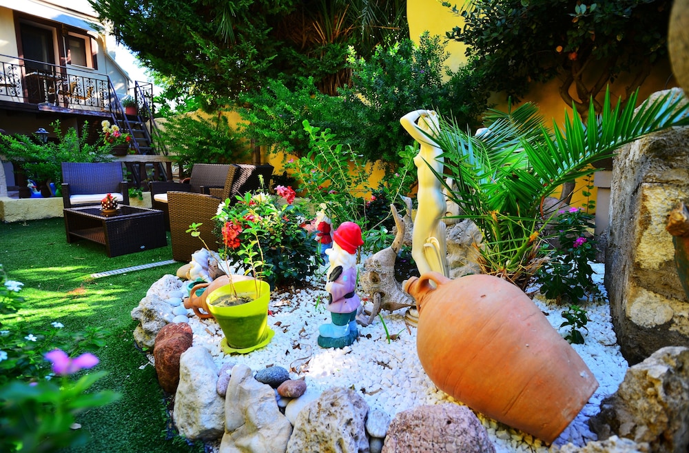 Olympos Pension 46/50
