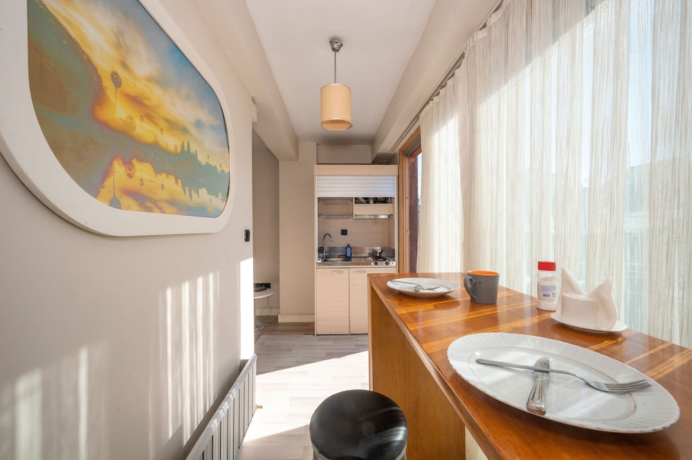 T-Loft Residence 24/70