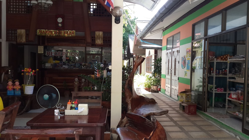 Rattana Guesthouse Bungalow 5/50