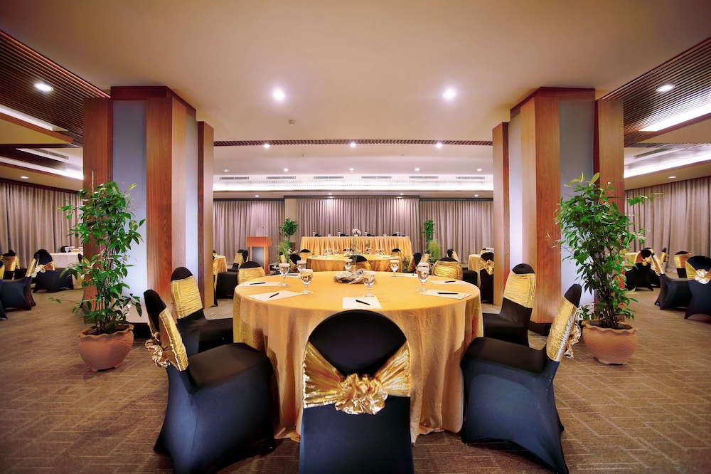 Golden Tulip Balikpapan Hotel and Suites 50/73