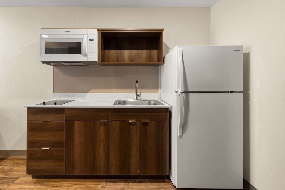WoodSpring Suites Bowling Green I-65 10/15
