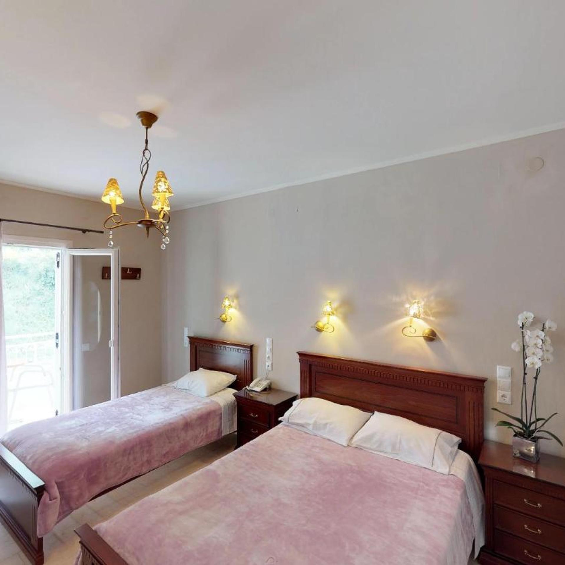 Maistrali Hotel 24/52