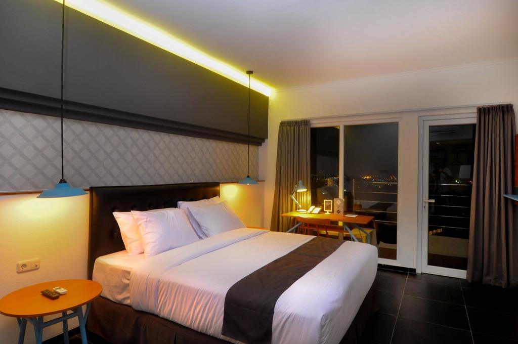 Hotel Candiview Semarang 8/33
