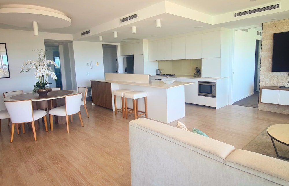 The Beach Cabarita 55/78