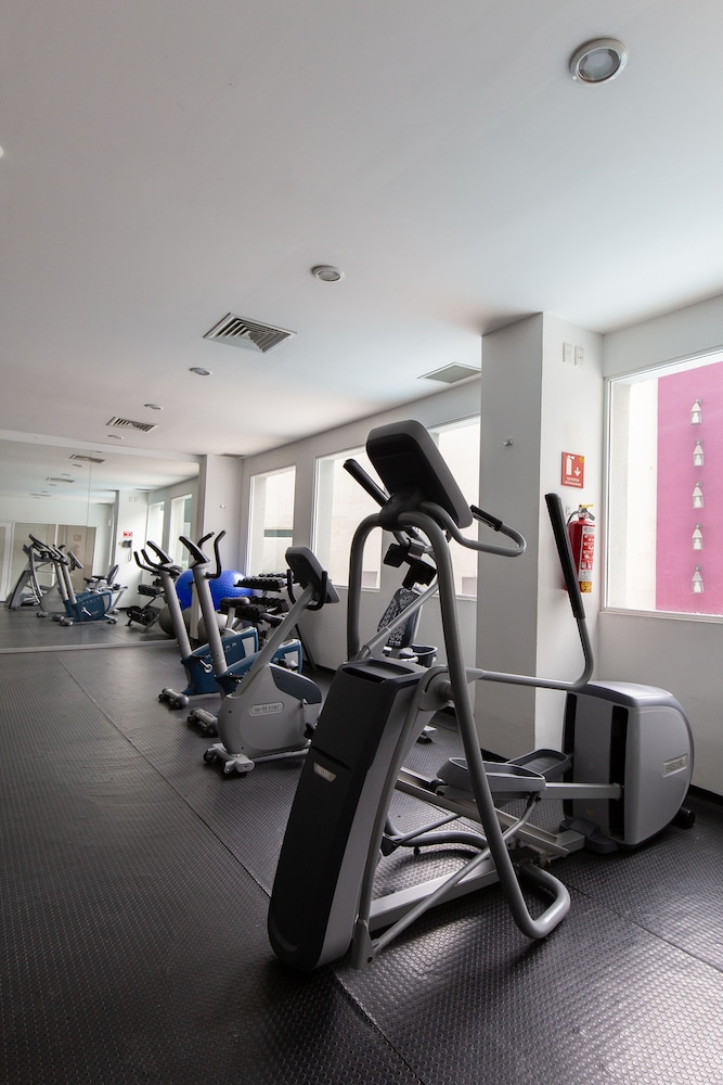 HS HOTSSON Hotel Smart Leon Centro Max (ex Wyndham Garden Leon Centro Max) 25/48