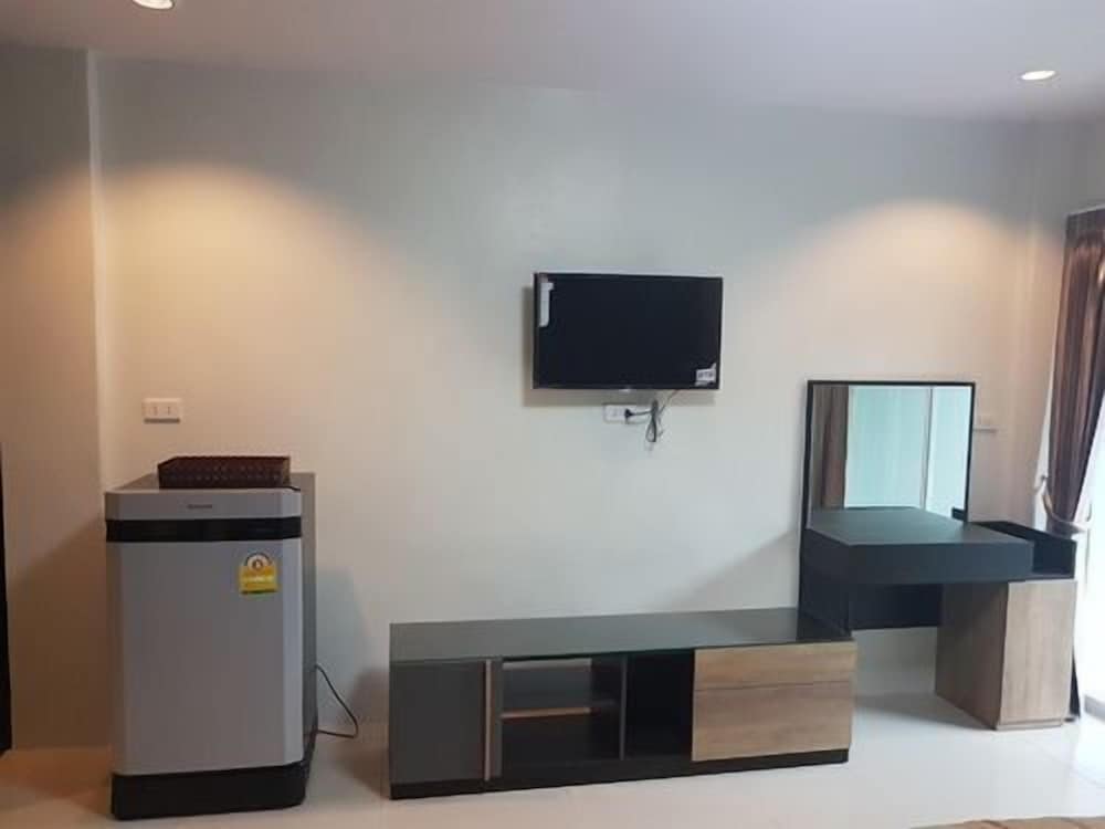 Supachai Inn 27/32