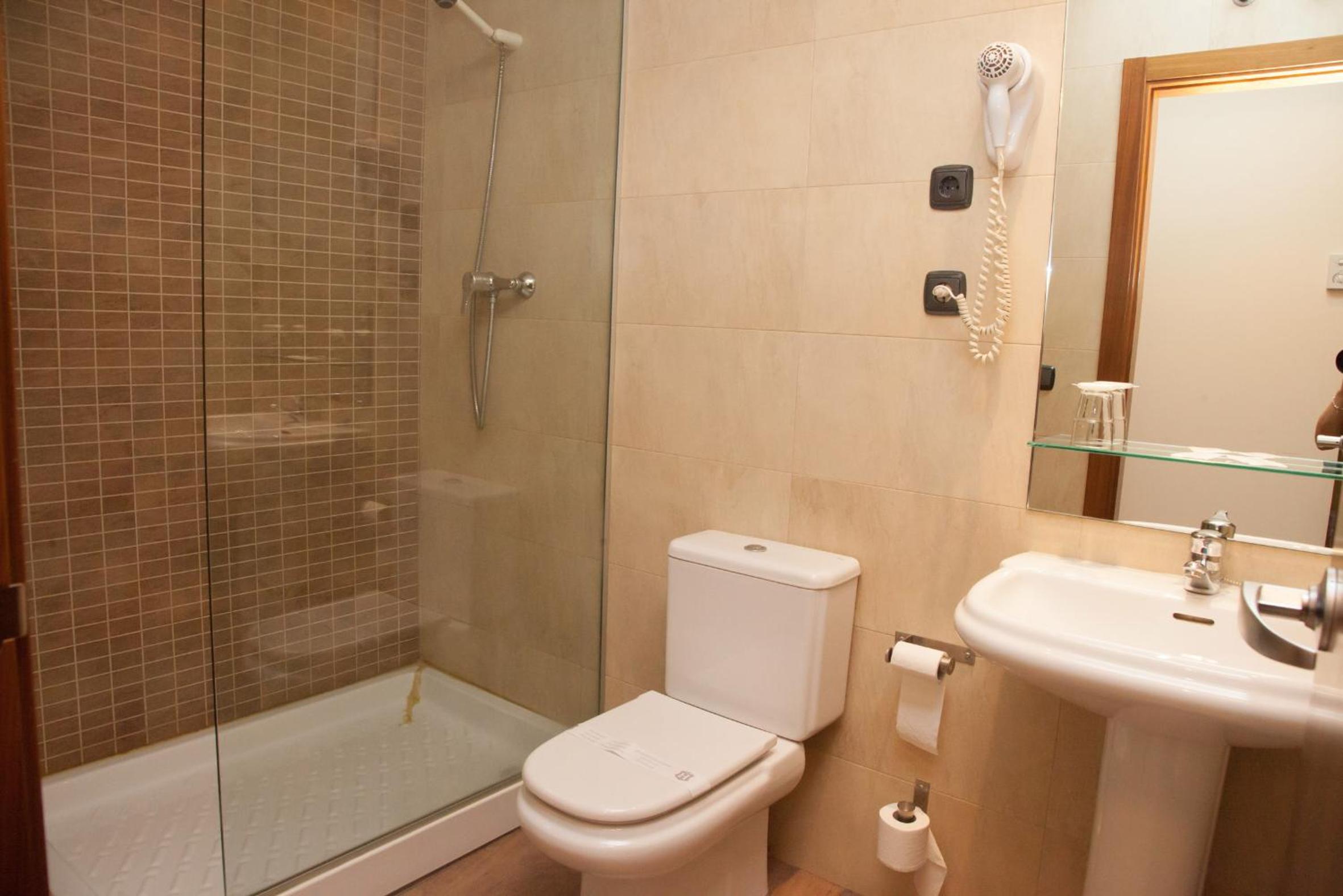 Hotel Izelai 15/25