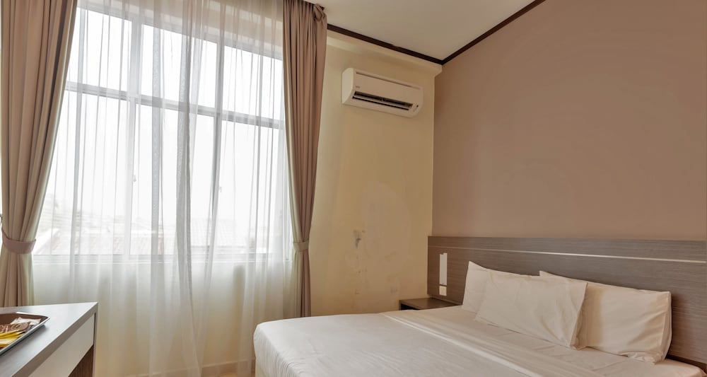 Kesang Laut Hotel 6/24