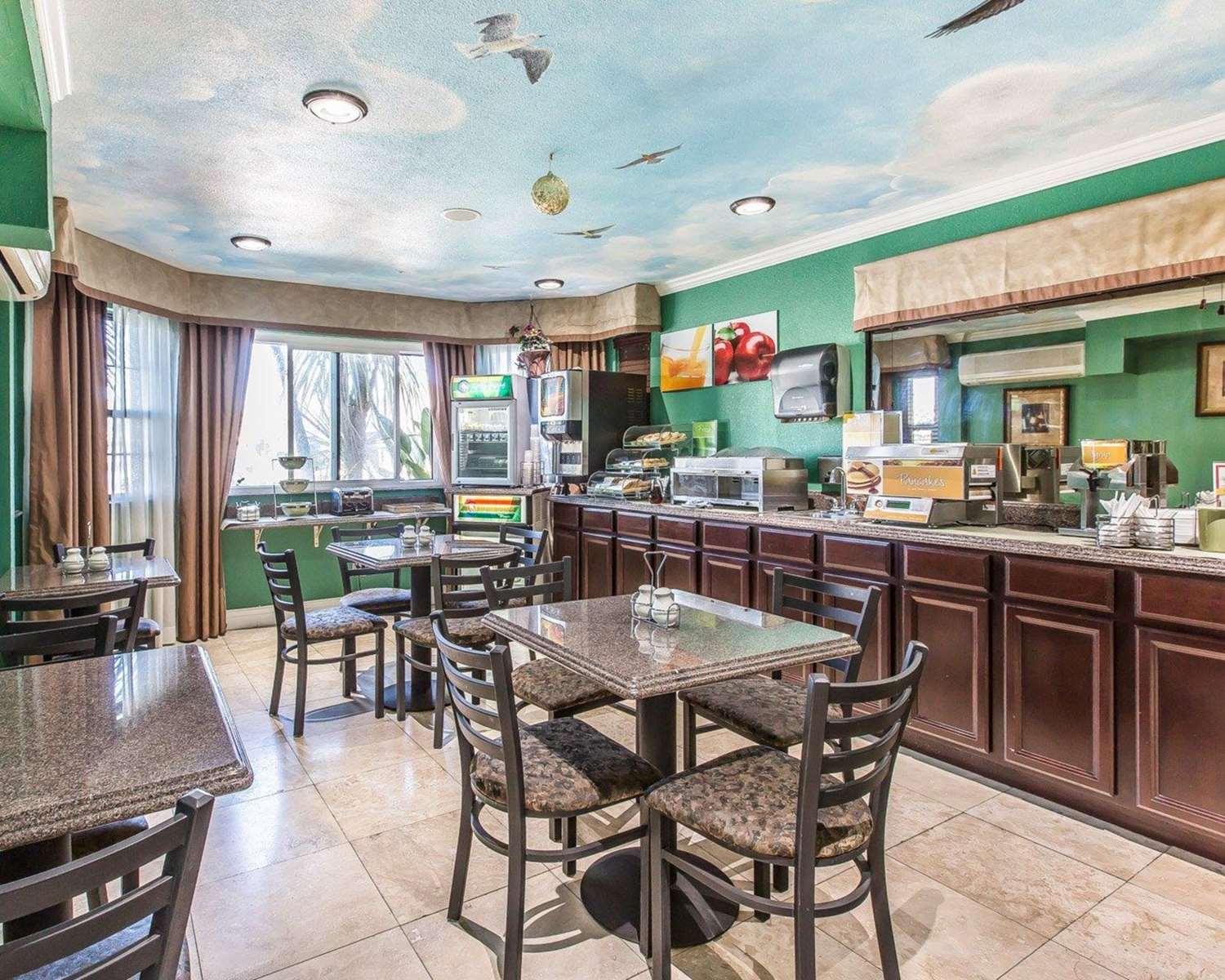 Quality Inn Hemet - San Jacinto 20/24