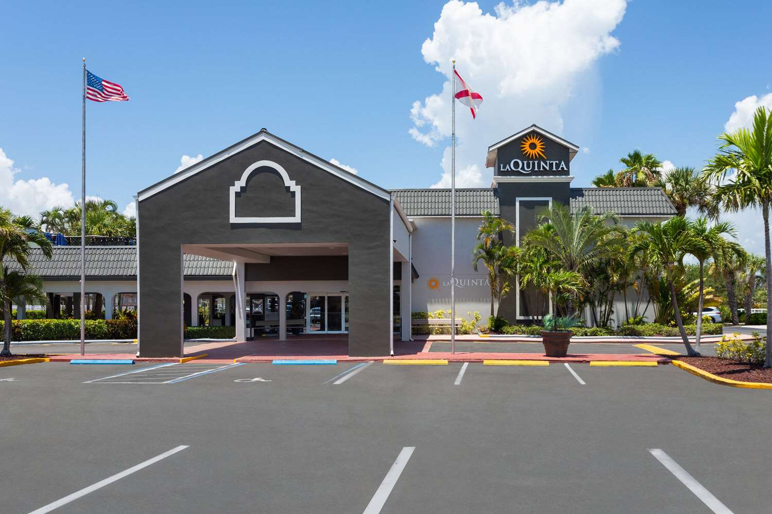 La Quinta Inn By Wyndham Cocoa Beach Port Canaveral 49/57