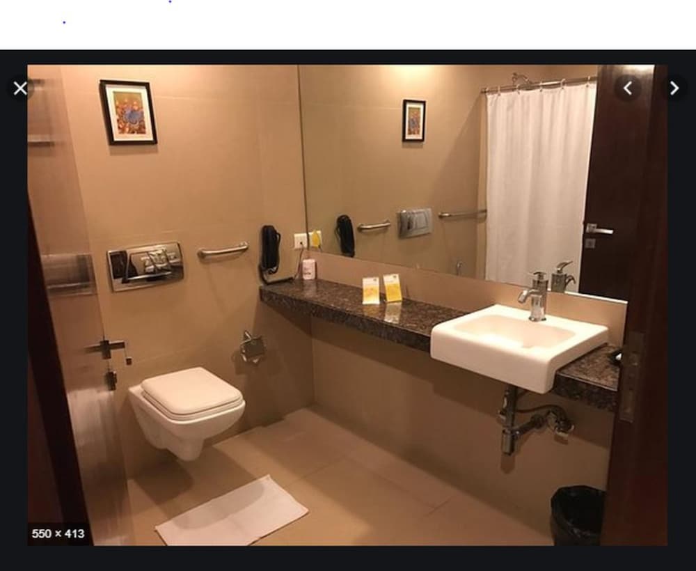 KEYS HOTEL, THE AURES 44/50