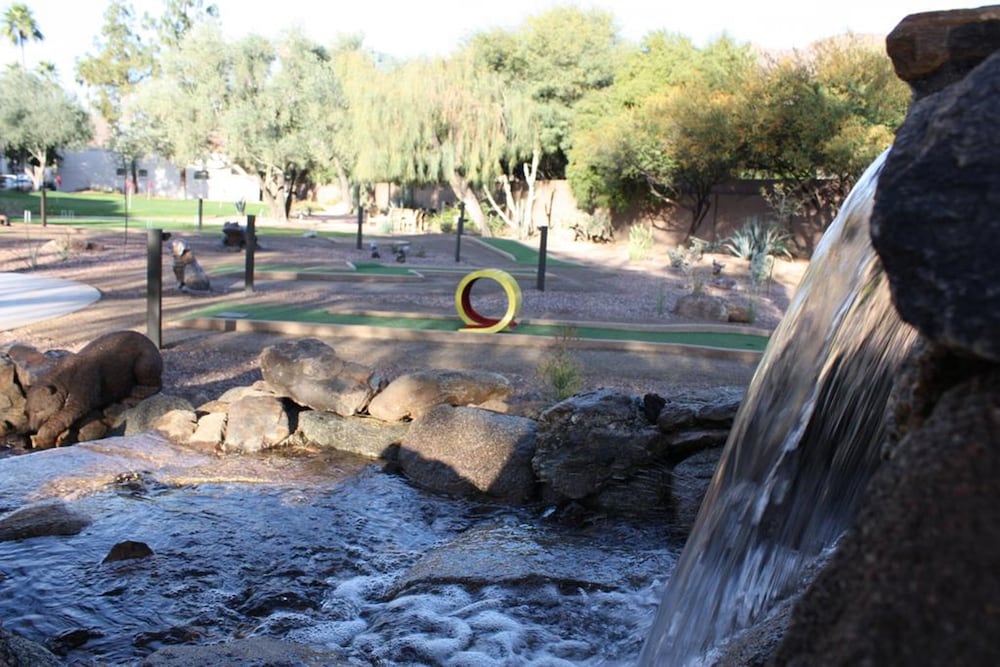 Scottsdale Camelback Resort 47/78