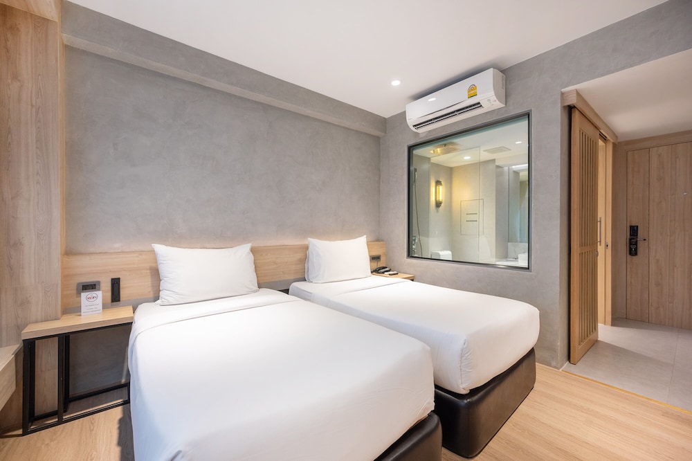 Loft Bangkok Hotel 22/72