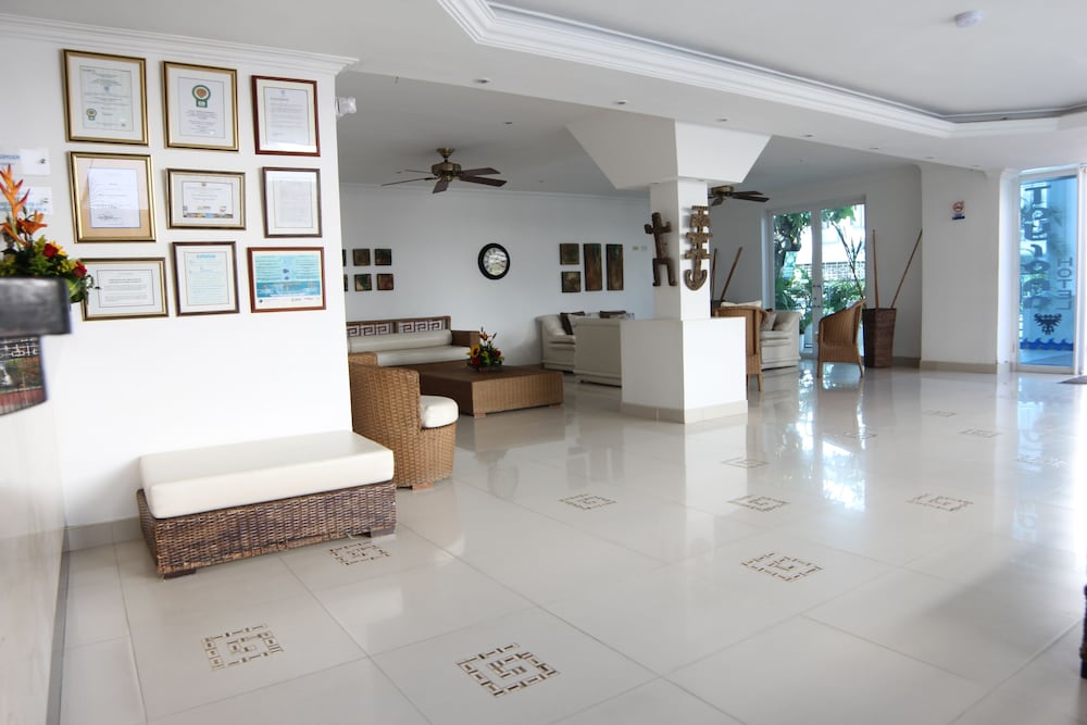 lobby