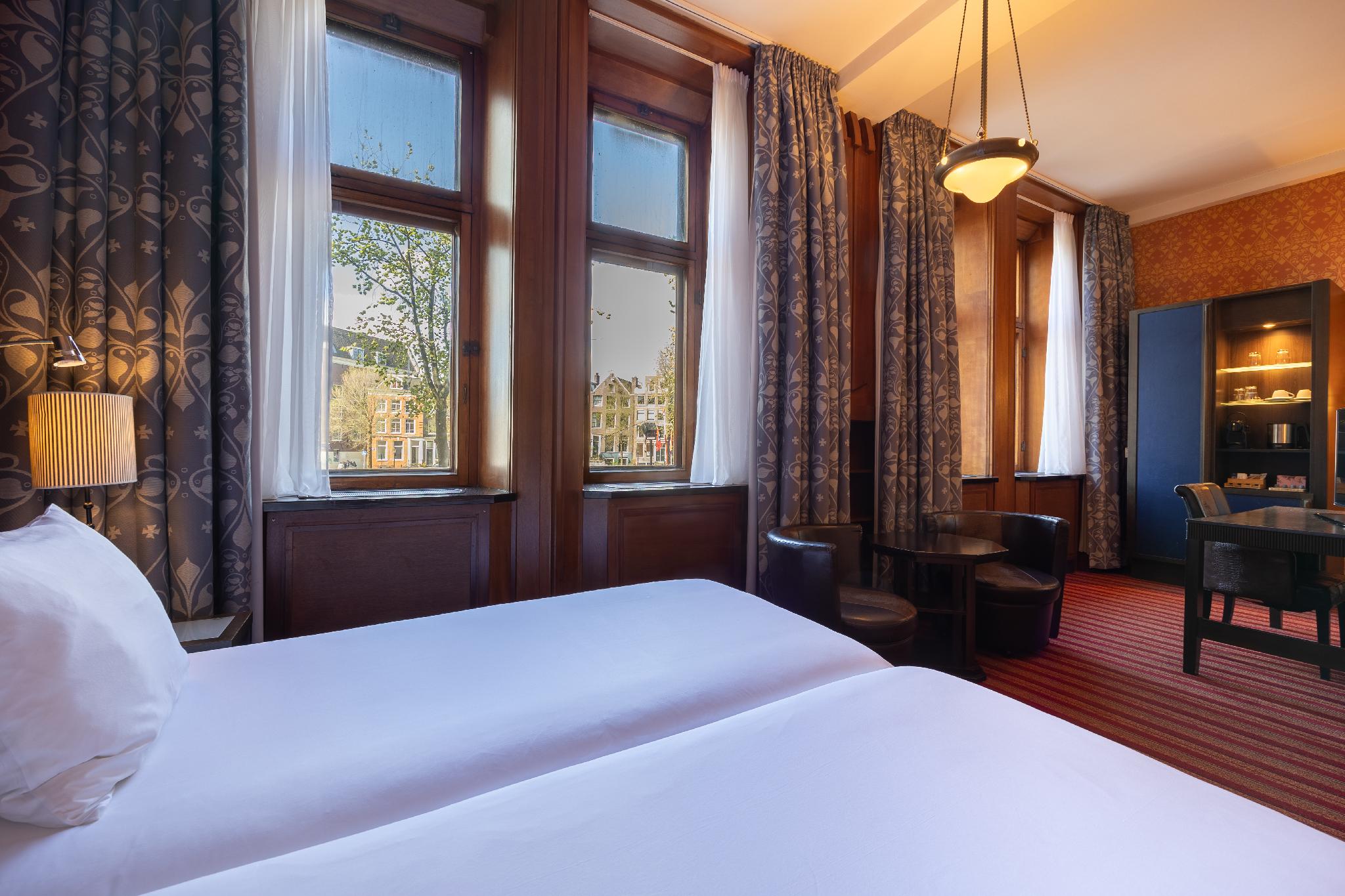 Superior, Deluxe, Double or Twin Bed