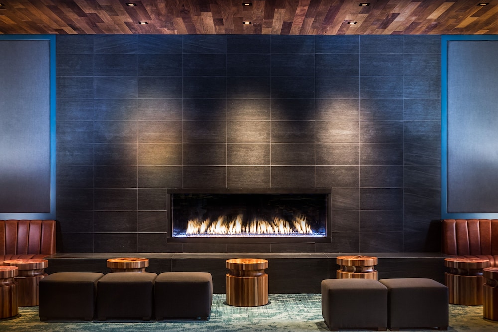 Portola Hotel Spa At Monterey Bay 39/44