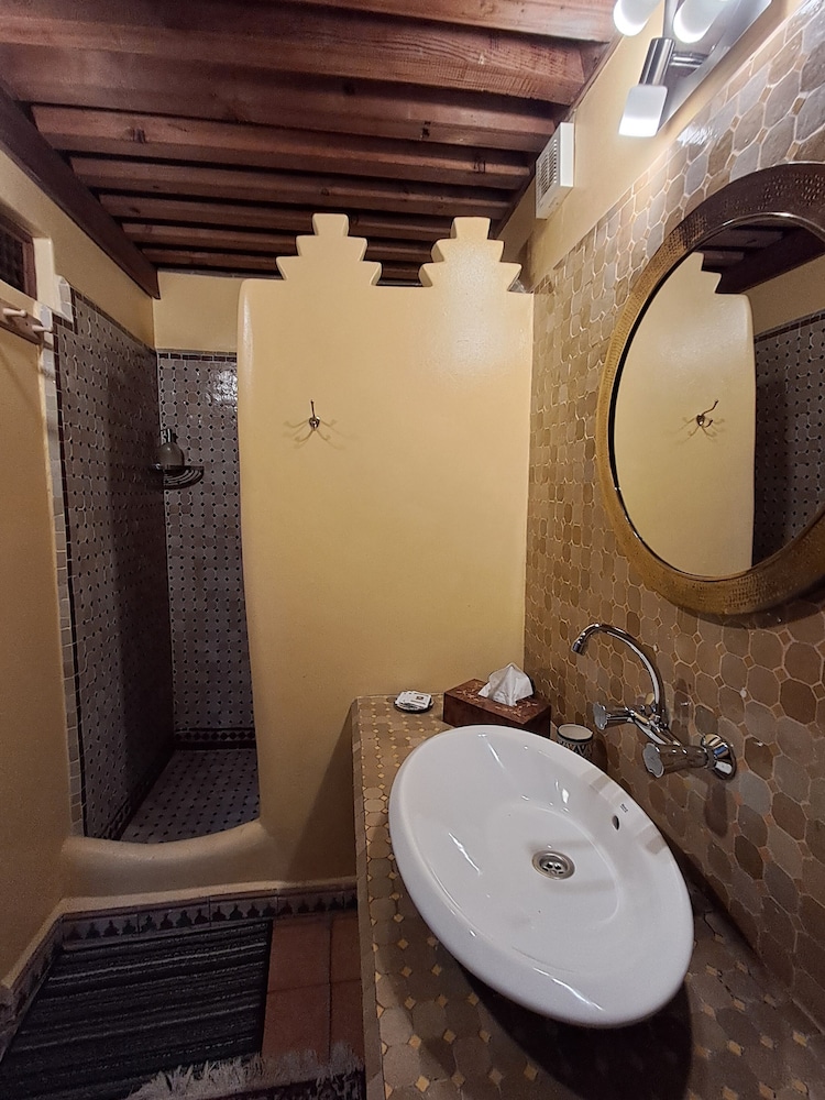 Riad Al Bartal 49/50