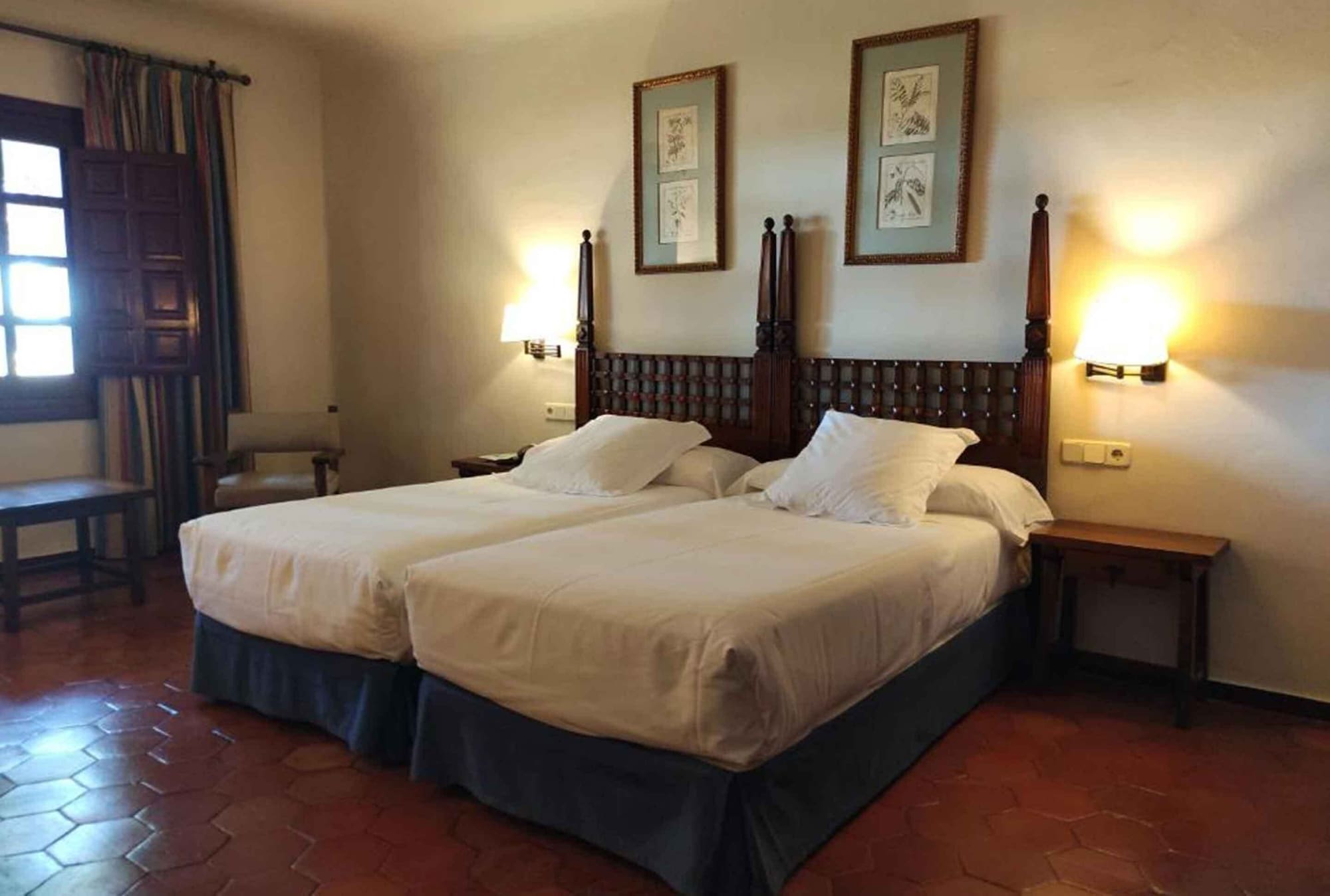 غرفة قياسية مع سرير إضافي، Parador De Albacete 8/10