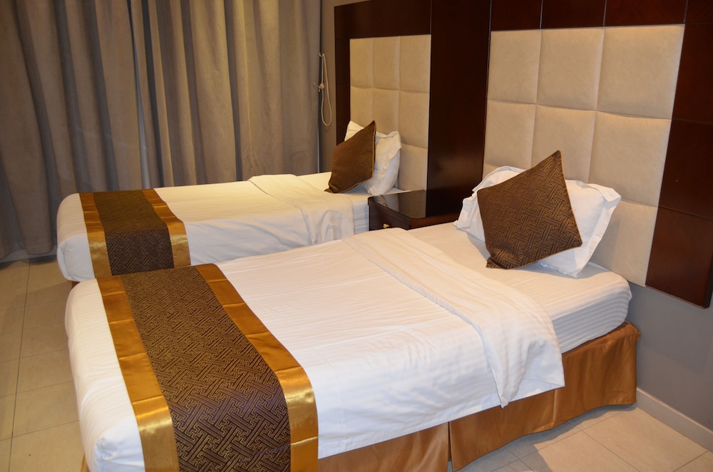 دنر 2(Danar Hotel Apartments 2) 7/19