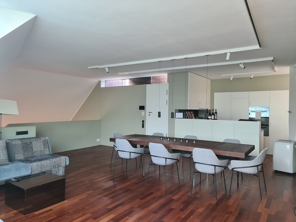 Lucerne Lake View Apartments 30/50