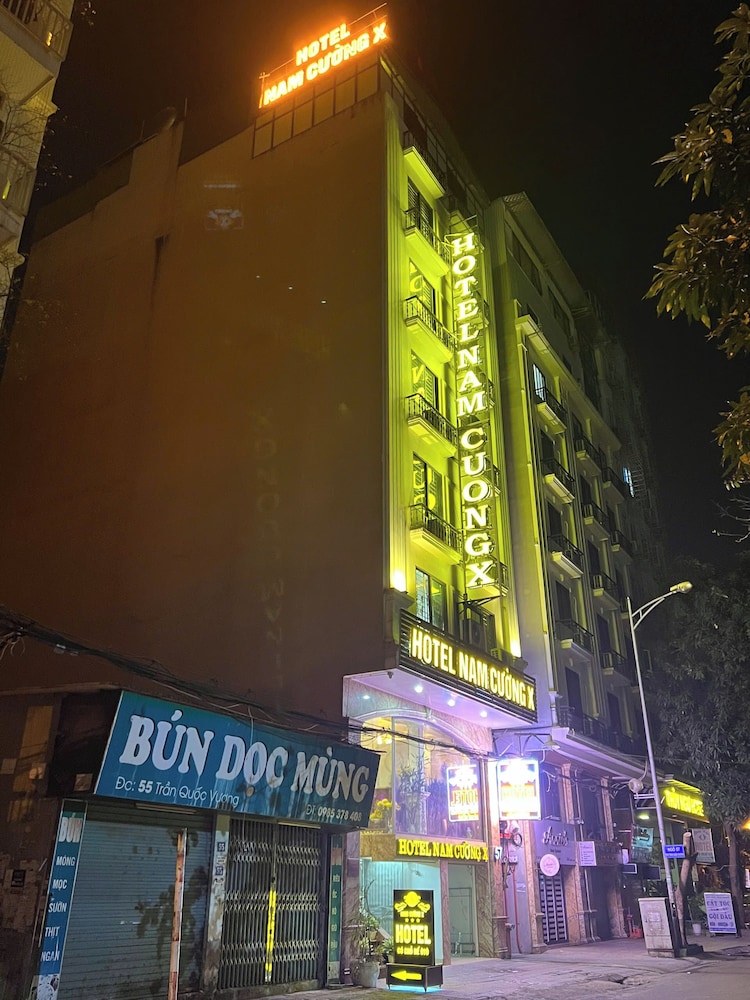 Nam Cuong X Hotel 3/50